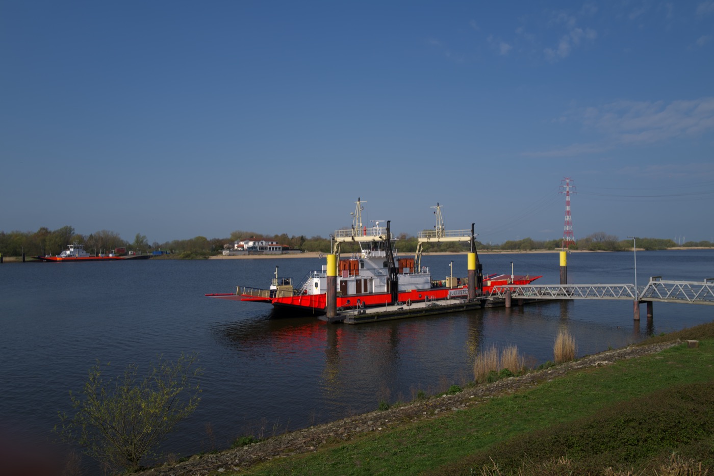 Sensei comparison thumbnail for the Ember source frame.